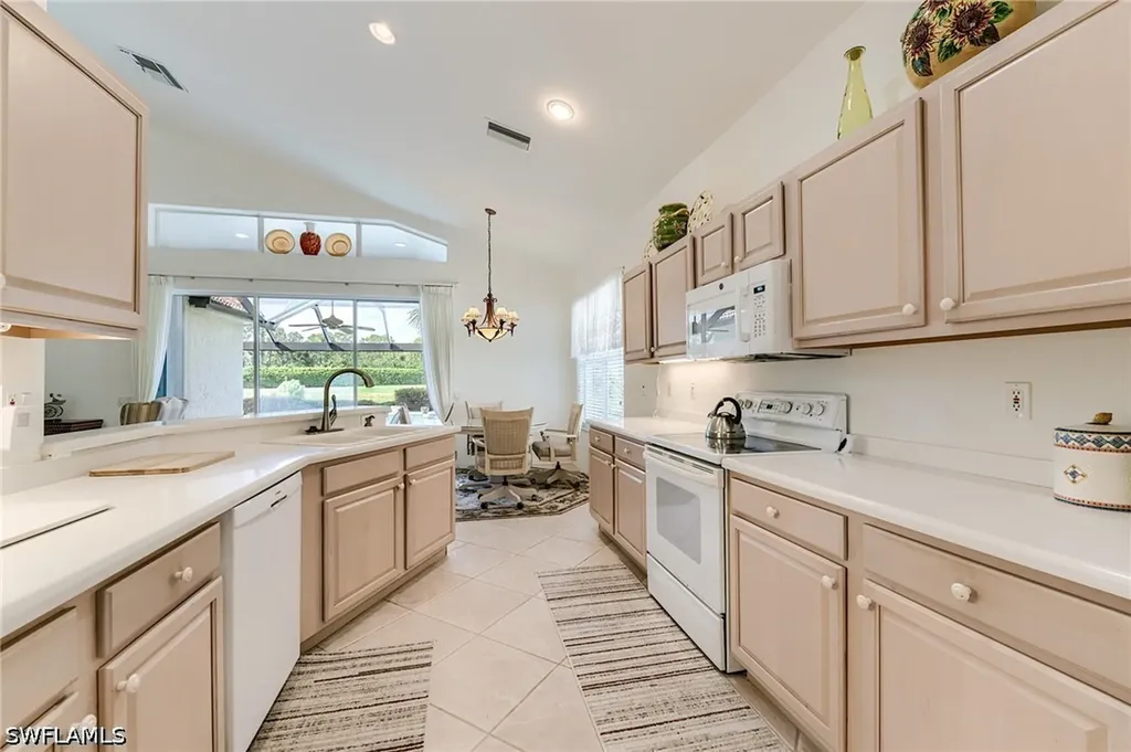 9156 Spring Run Boulevard Estero FL 34135