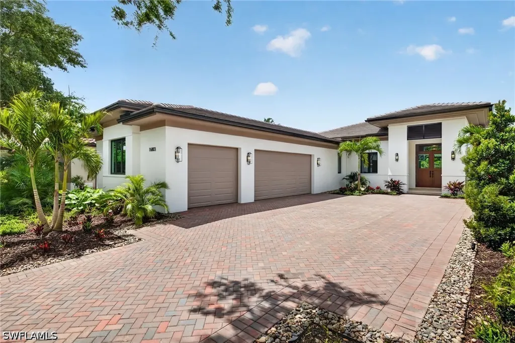 16803 Cabreo Drive Naples FL 34110