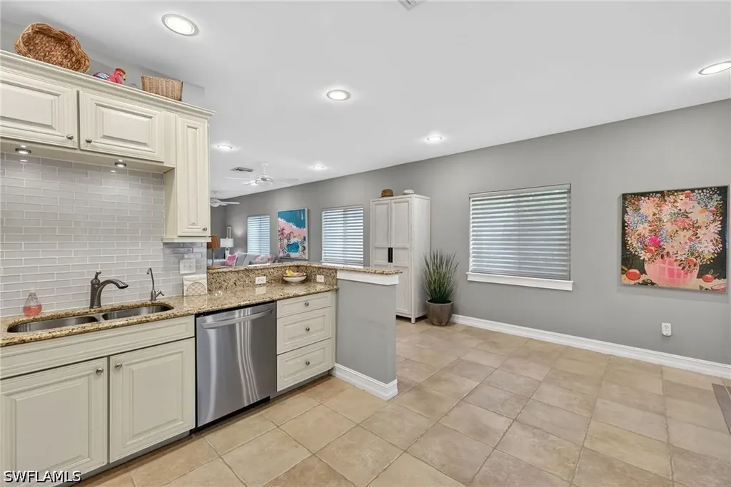 740 5th Avenue N Naples FL 34102