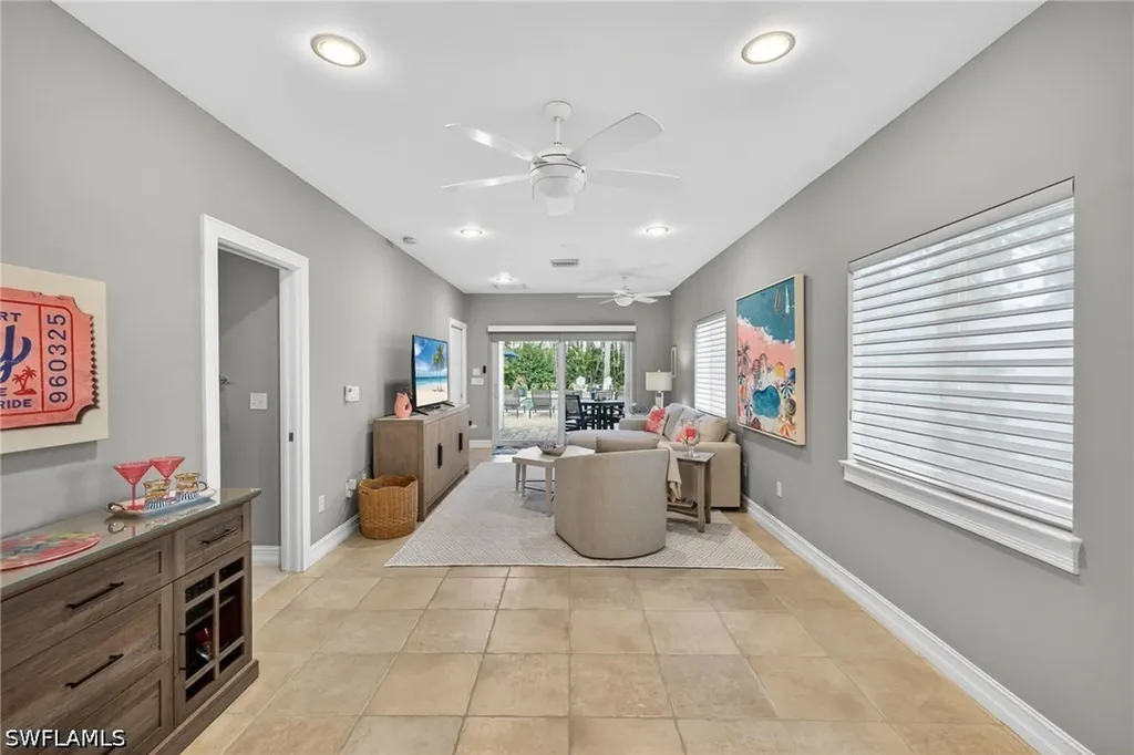 740 5th Avenue N Naples FL 34102