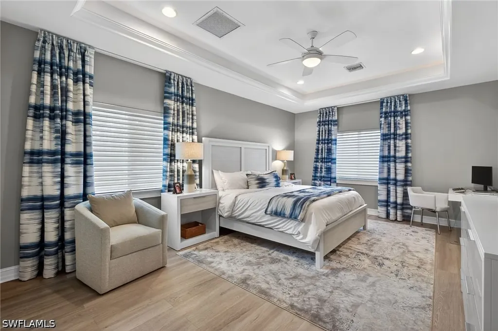 740 5th Avenue N Naples FL 34102