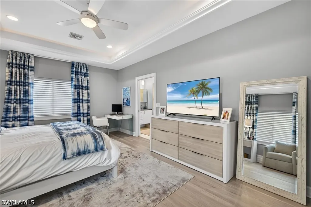 740 5th Avenue N Naples FL 34102