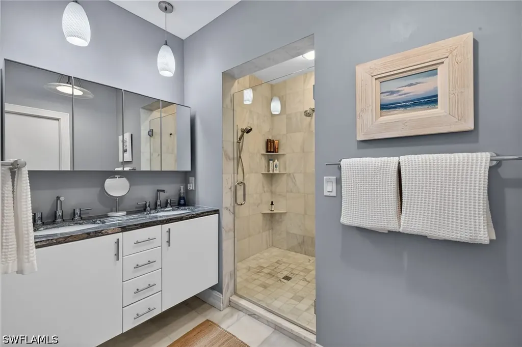 740 5th Avenue N Naples FL 34102