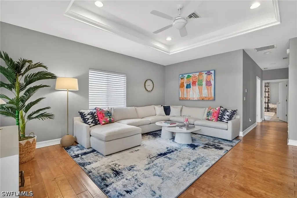 740 5th Avenue N Naples FL 34102