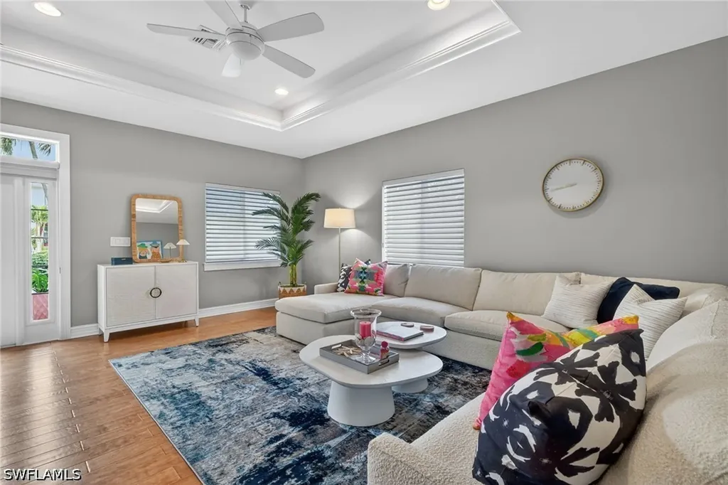 740 5th Avenue N Naples FL 34102