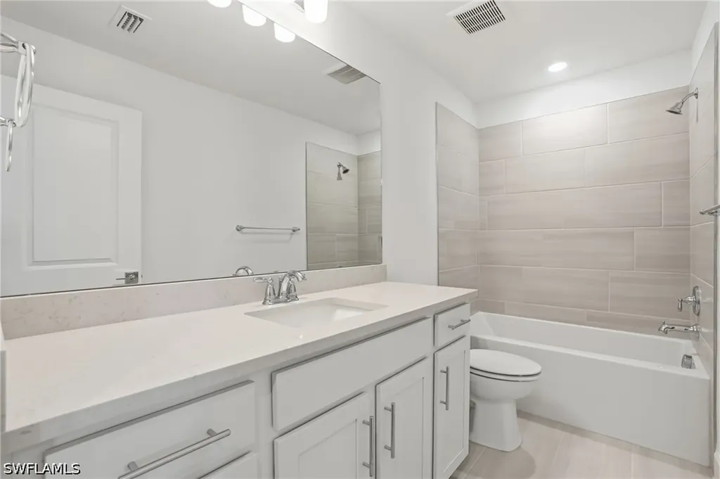 19832 Fox Grove Drive Estero FL 33928