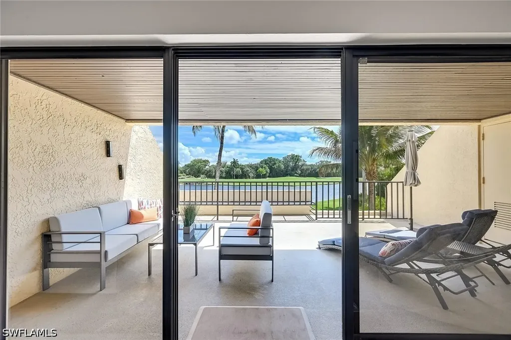 6360 Pelican Bay Boulevard Naples FL 34108