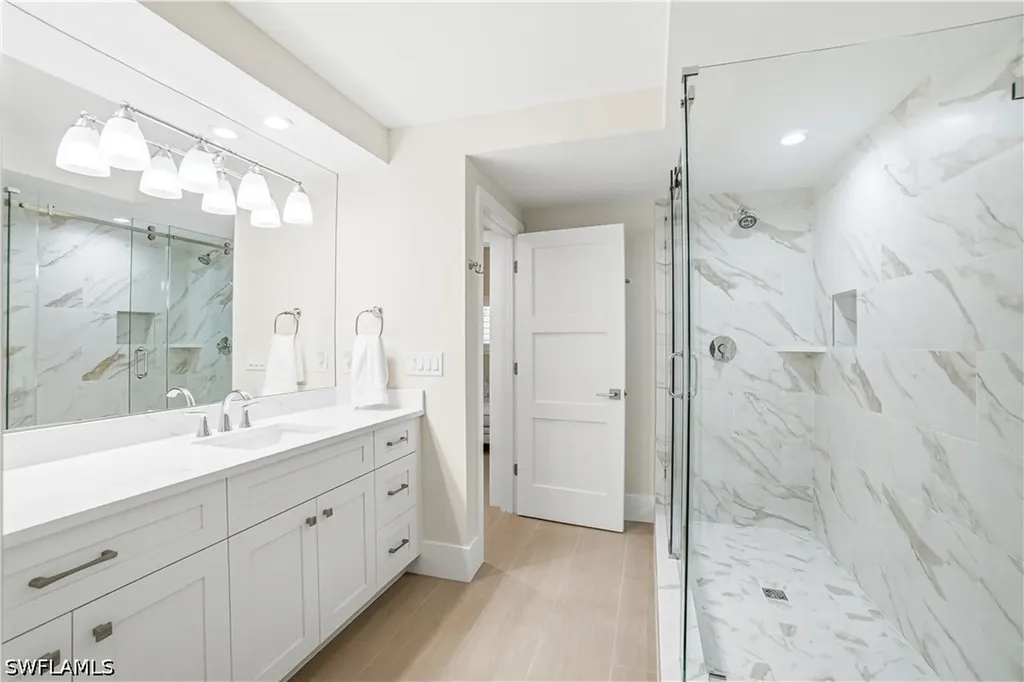 4882 Regal Drive Bonita Springs FL 34134
