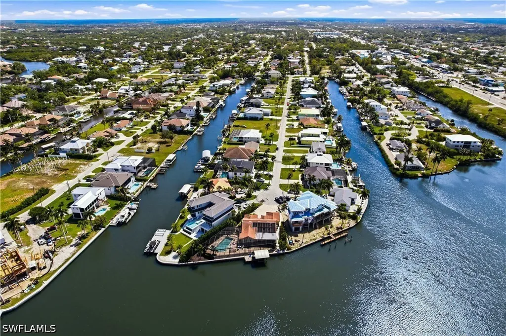 4882 Regal Drive Bonita Springs FL 34134