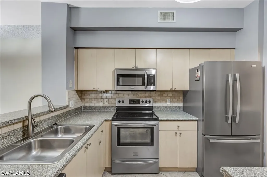 1105 Reserve Court Naples FL 34105