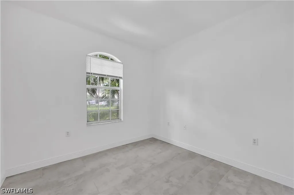 365 Stella Maris Drive N Naples FL 34114