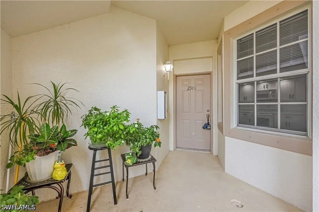 365 Stella Maris Drive N Naples FL 34114
