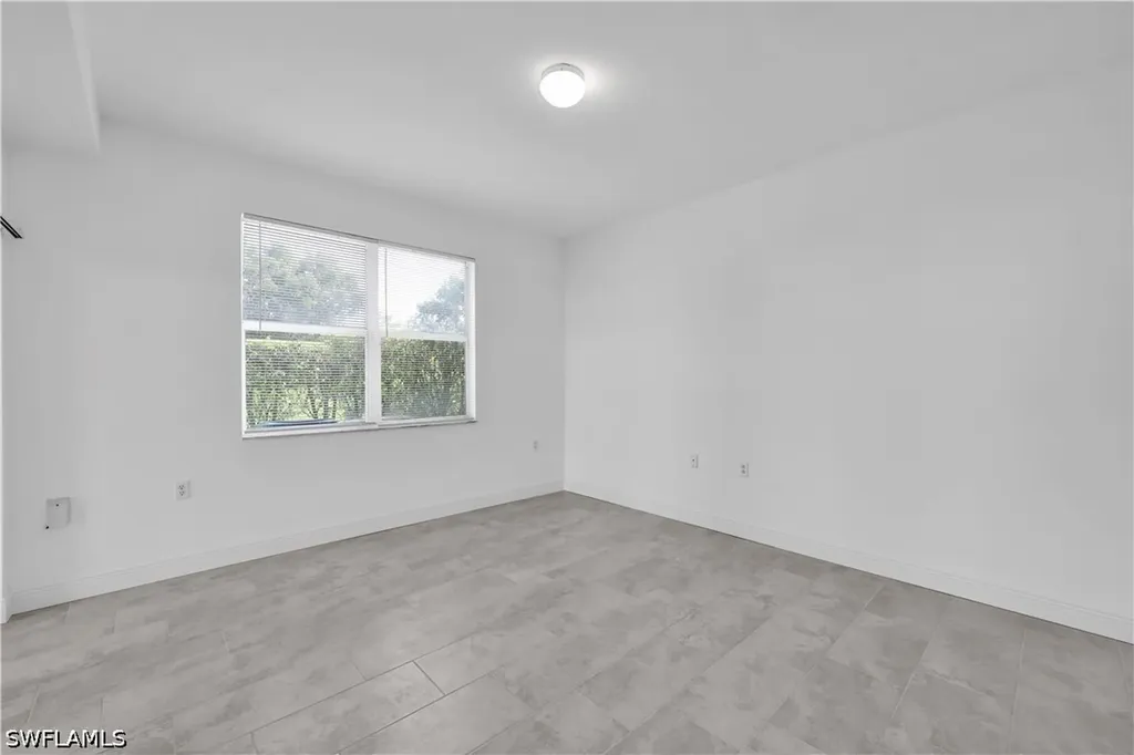 365 Stella Maris Drive N Naples FL 34114