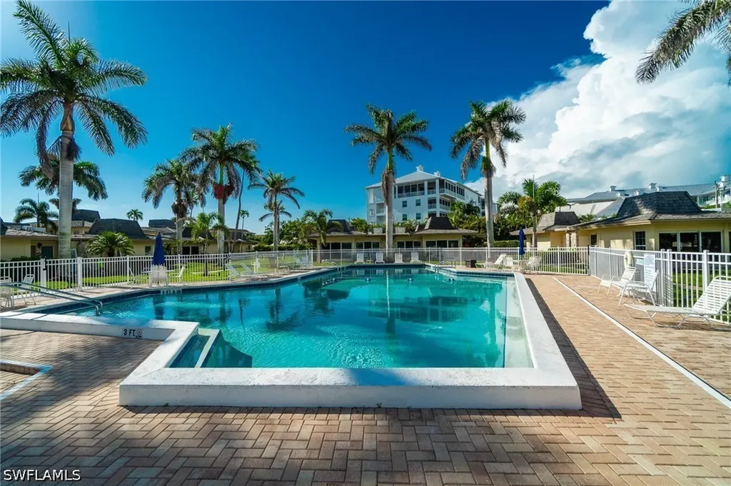 1215 Edington Place Marco Island FL 34145