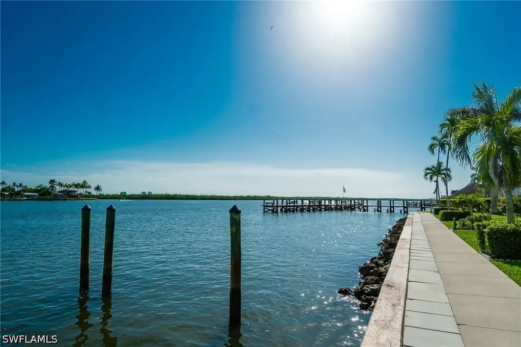 1215 Edington Place Marco Island FL 34145