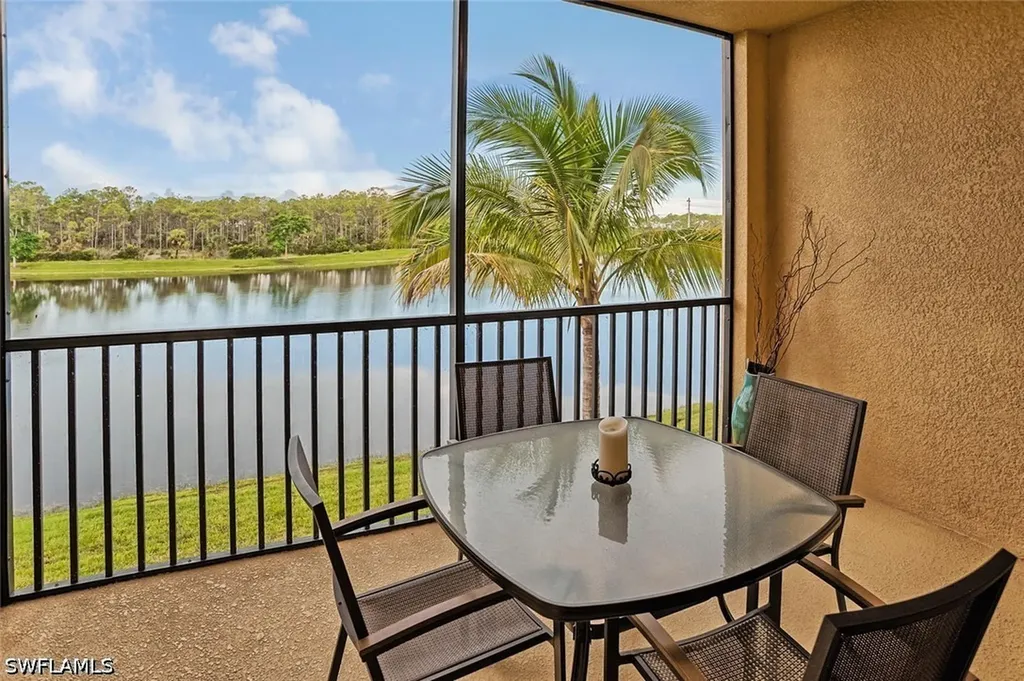 9727 Acqua Court Naples FL 34113