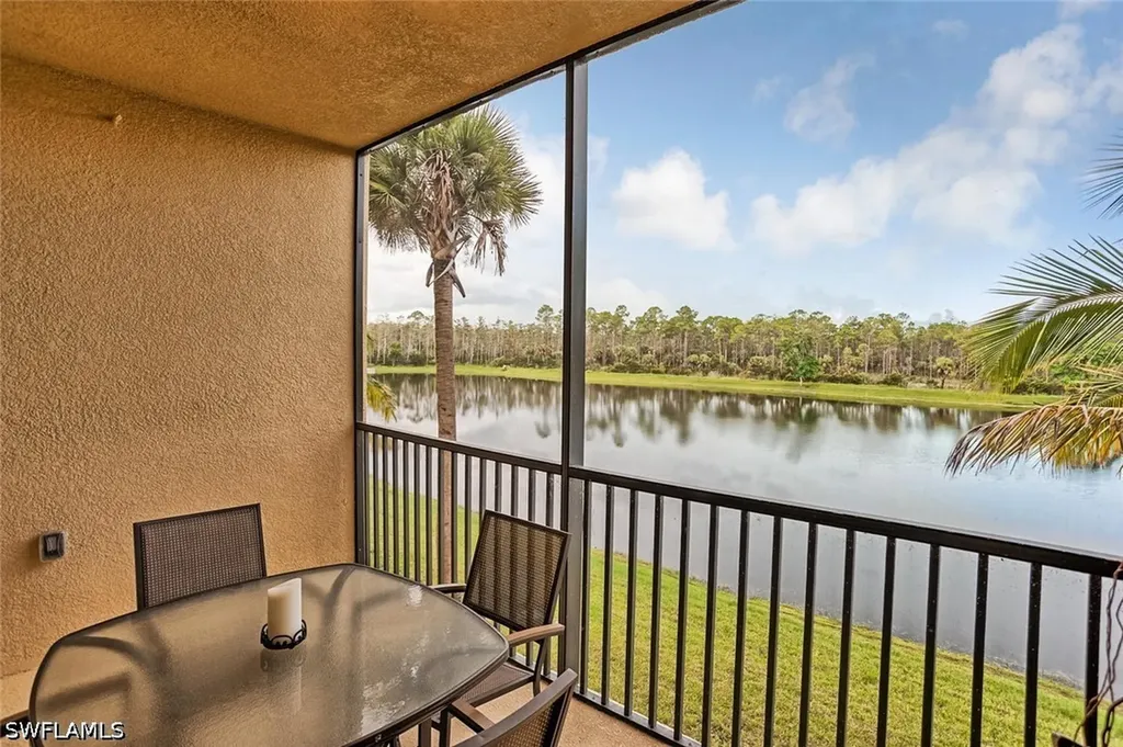 9727 Acqua Court Naples FL 34113