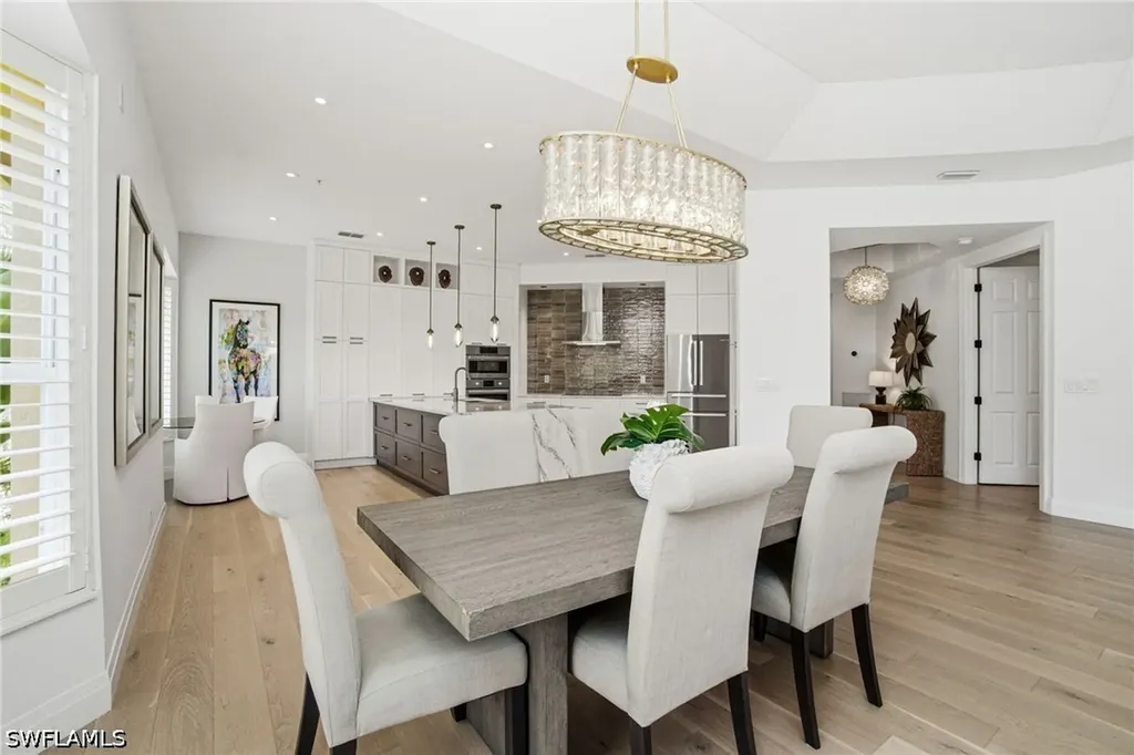 1835 Les Chateaux Boulevard Naples FL 34109