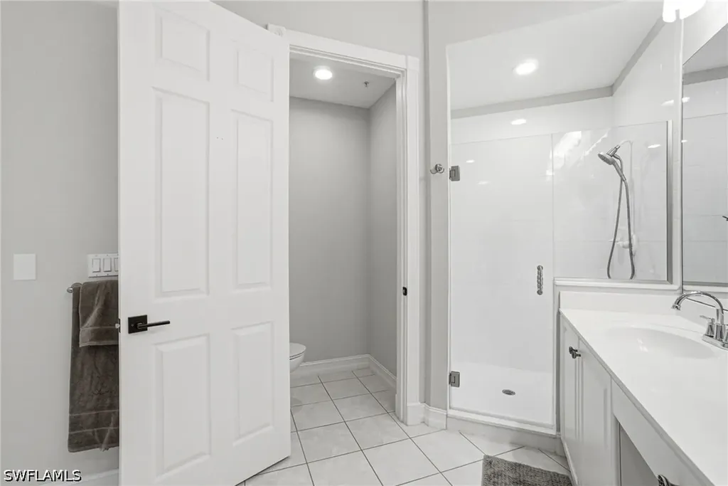 1835 Les Chateaux Boulevard Naples FL 34109