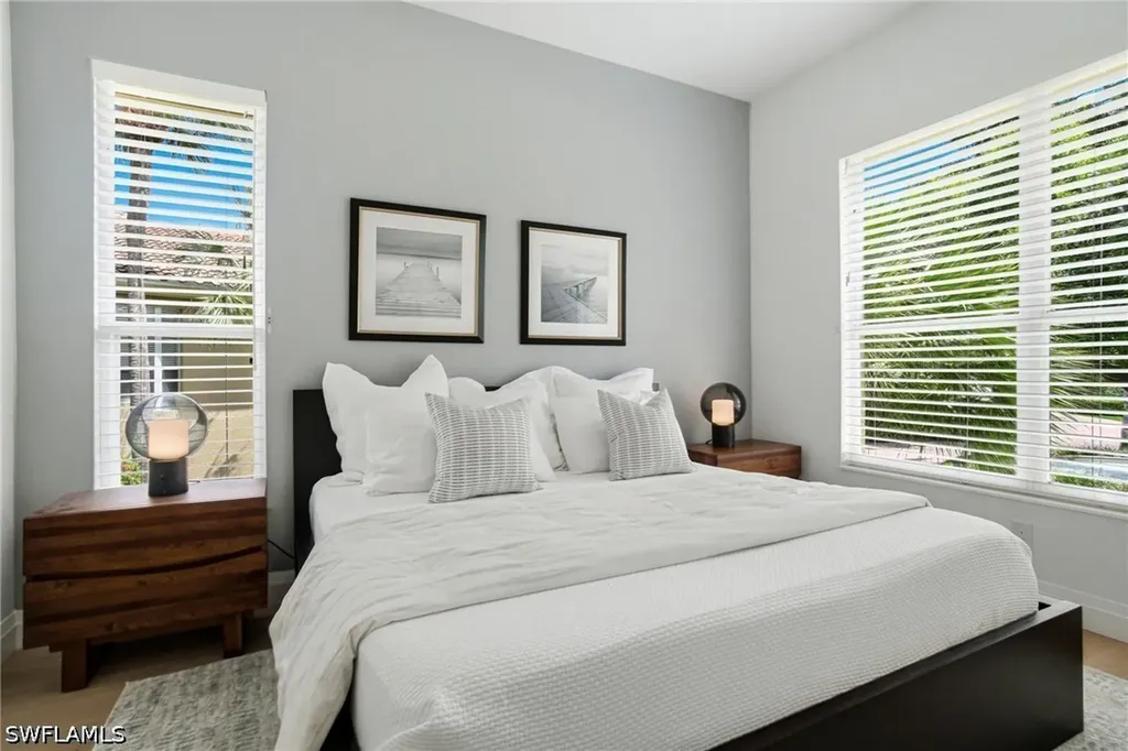 1835 Les Chateaux Boulevard Naples FL 34109