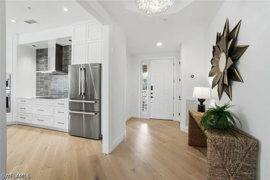 1835 Les Chateaux Boulevard Naples FL 34109
