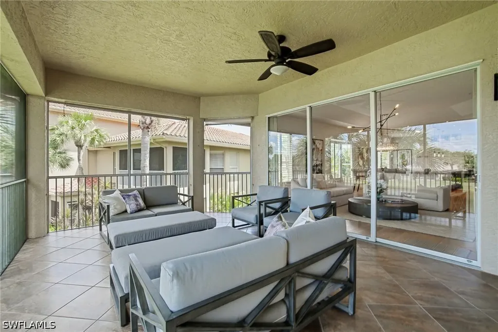 1835 Les Chateaux Boulevard Naples FL 34109