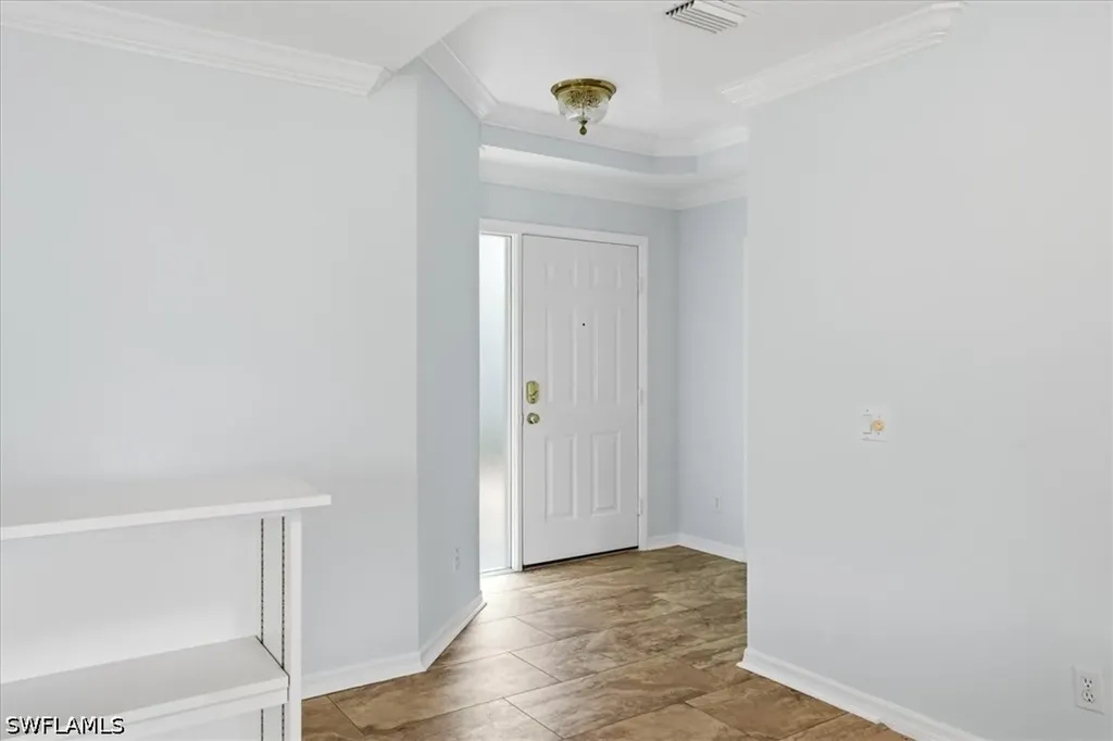 6210 Reserve Circle Naples FL 34119