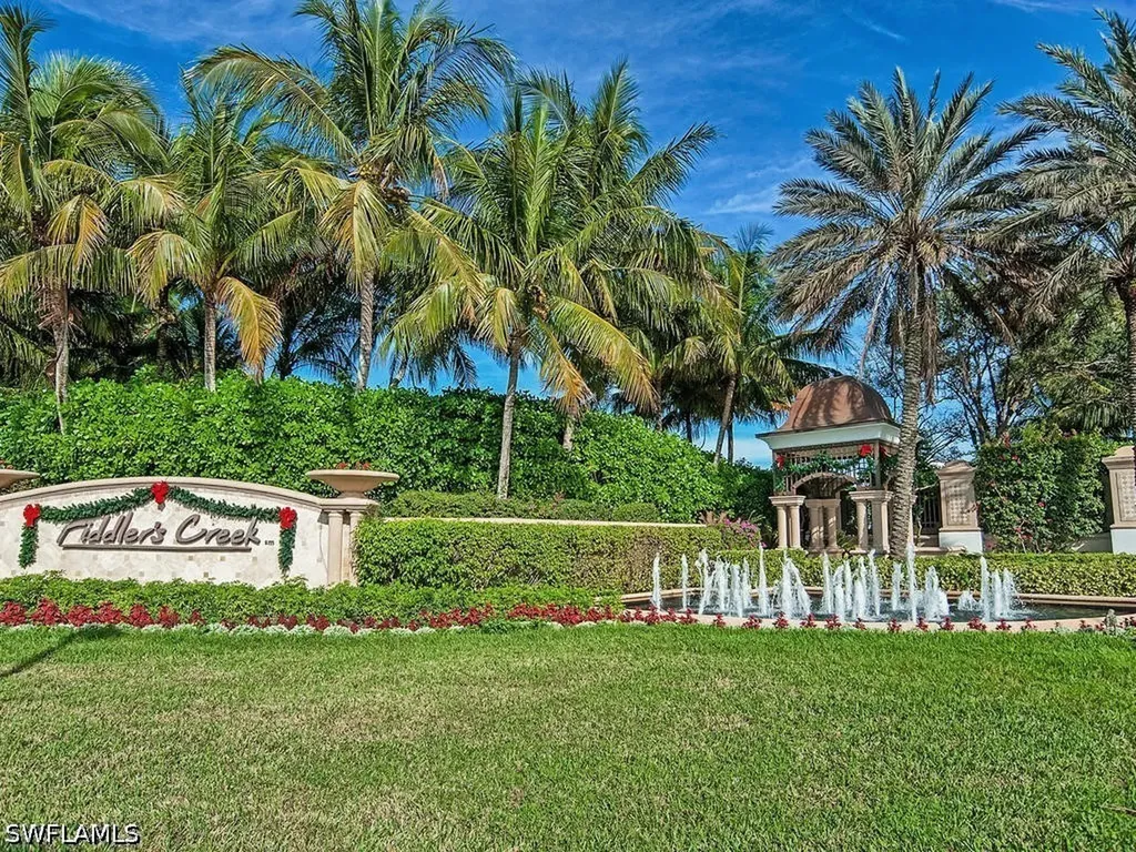 2850 Aviamar Circle Naples FL 34114