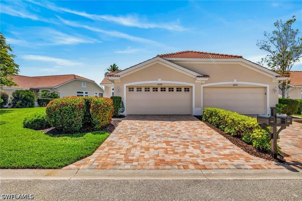 12855 Devonshire Lakes Circle Fort Myers FL 33913