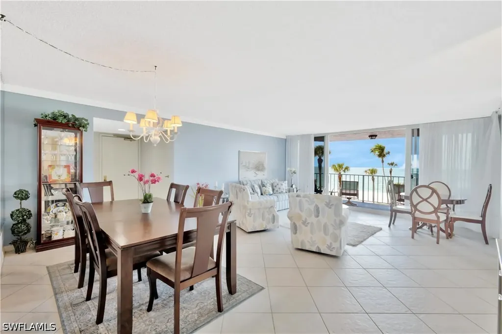 10701 Gulf Shore Drive Naples FL 34108