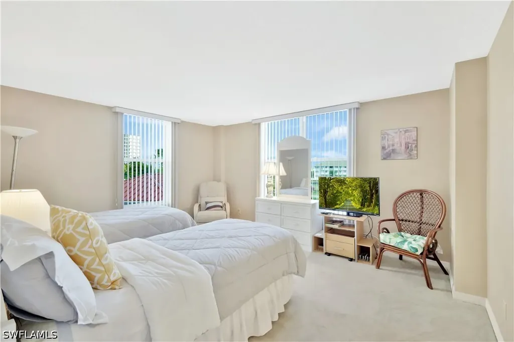 10701 Gulf Shore Drive Naples FL 34108