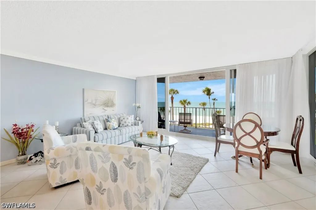 10701 Gulf Shore Drive Naples FL 34108