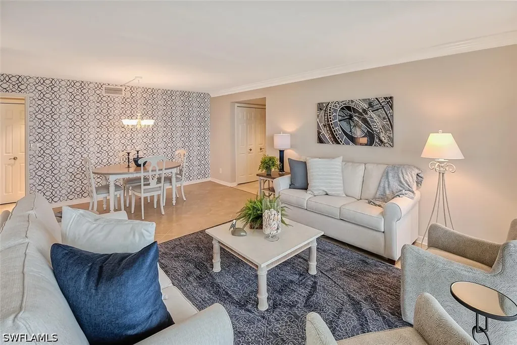 10701 Gulf Shore Drive Naples FL 34108