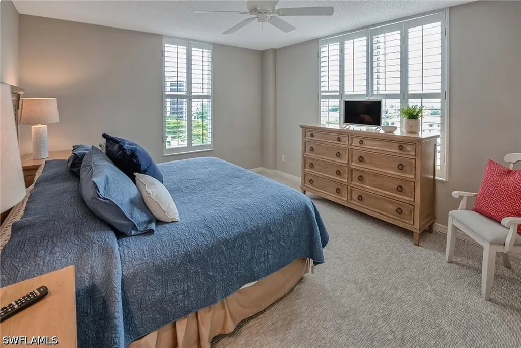 10701 Gulf Shore Drive Naples FL 34108