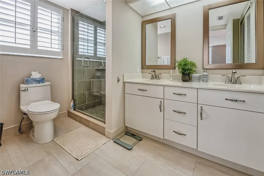 10701 Gulf Shore Drive Naples FL 34108