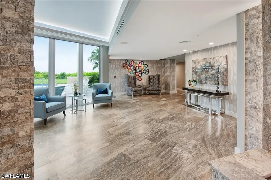 10701 Gulf Shore Drive Naples FL 34108