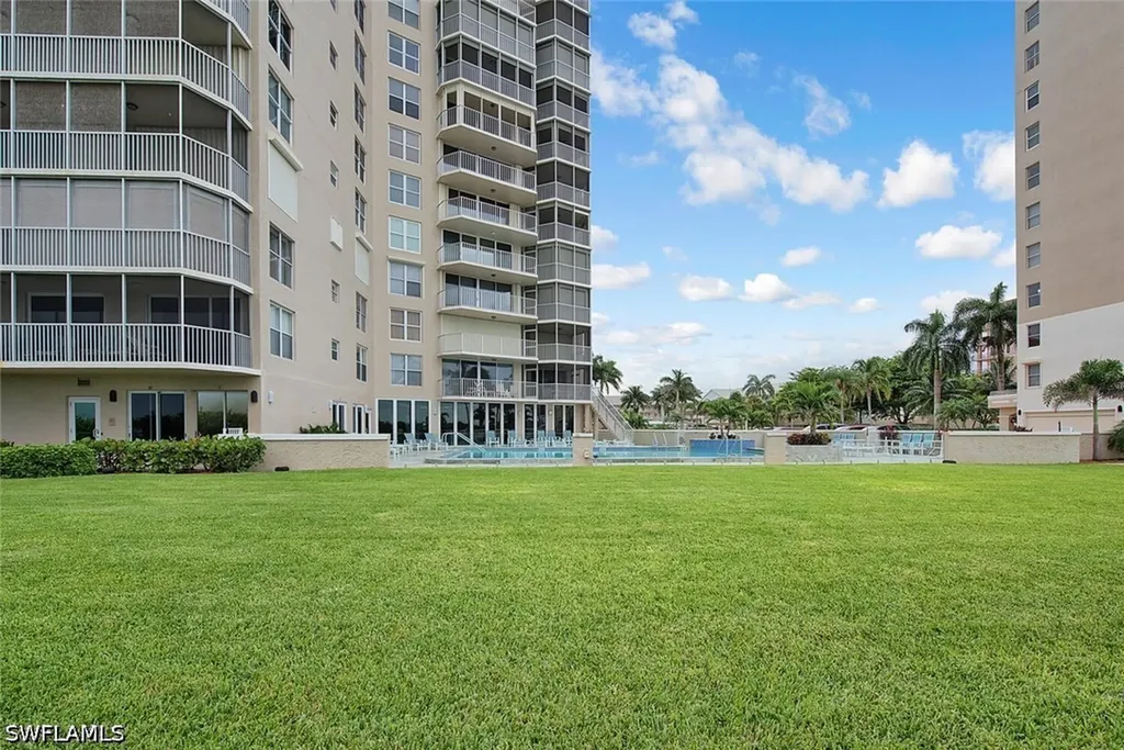 10701 Gulf Shore Drive Naples FL 34108