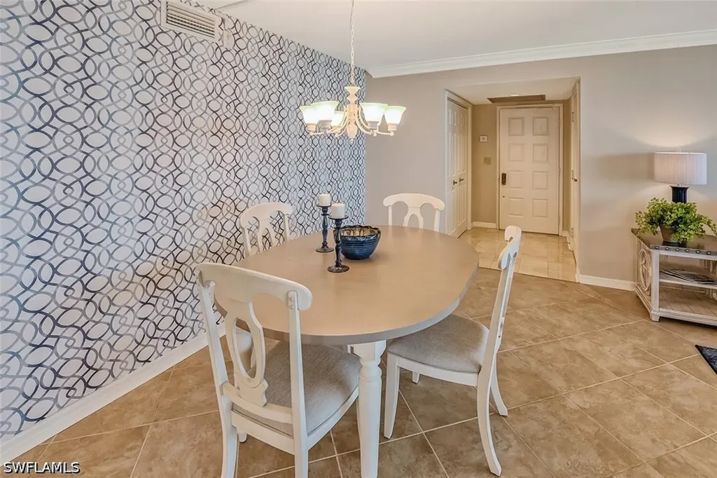 10701 Gulf Shore Drive Naples FL 34108