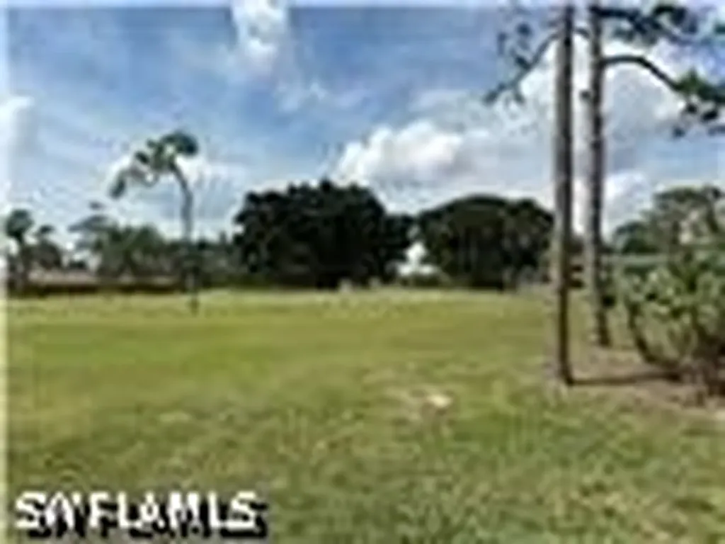 3120 Seasons Way Estero FL 33928