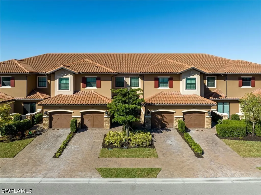 9650 Montelanico Loop Naples FL 34119