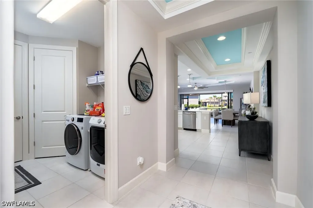 9650 Montelanico Loop Naples FL 34119