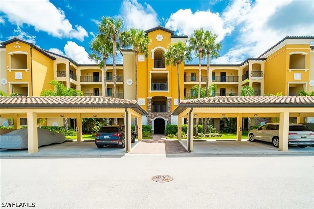 9596 Trevi Court Naples FL 34113