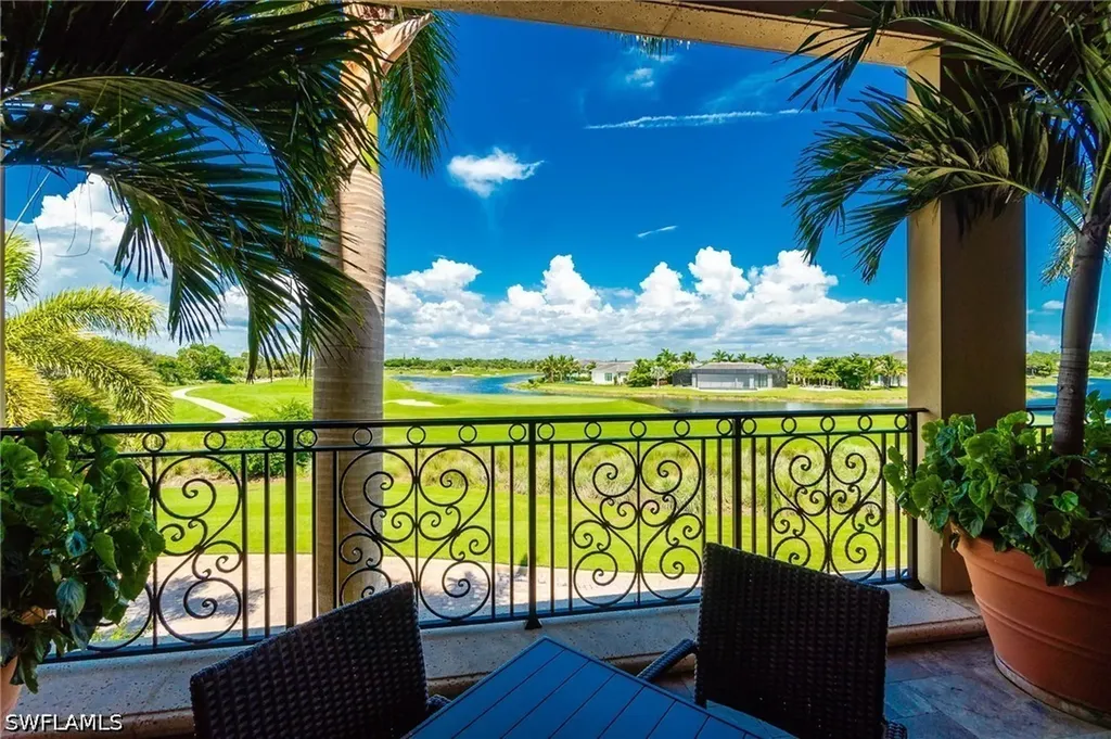9596 Trevi Court Naples FL 34113