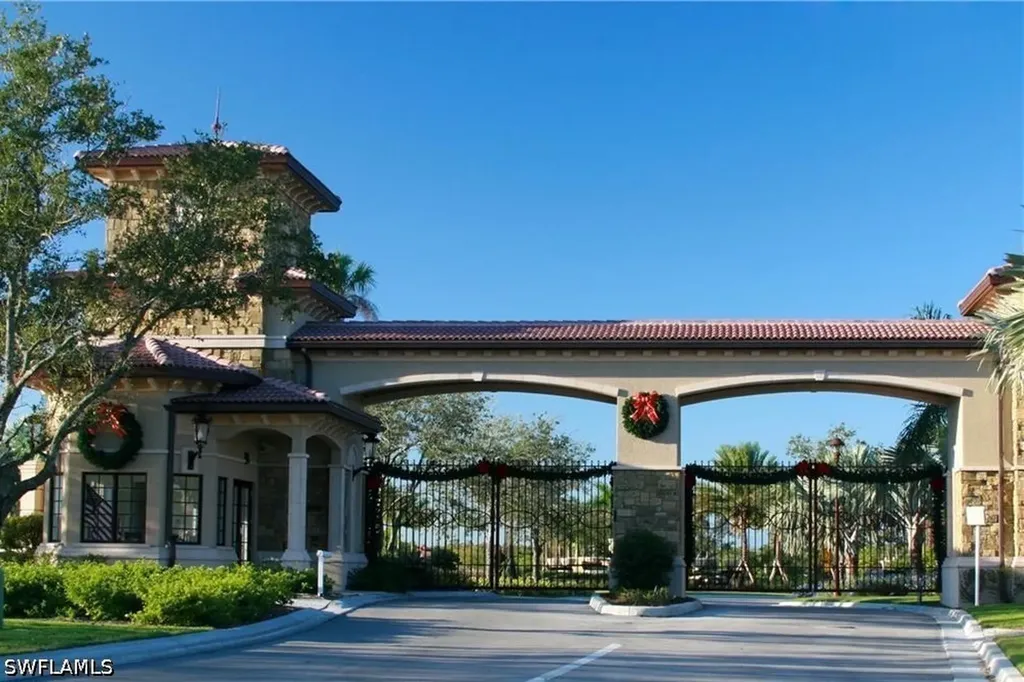 9596 Trevi Court Naples FL 34113