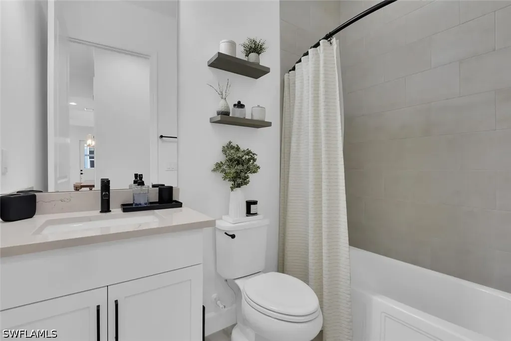 7242 Saona Court Naples FL 34113