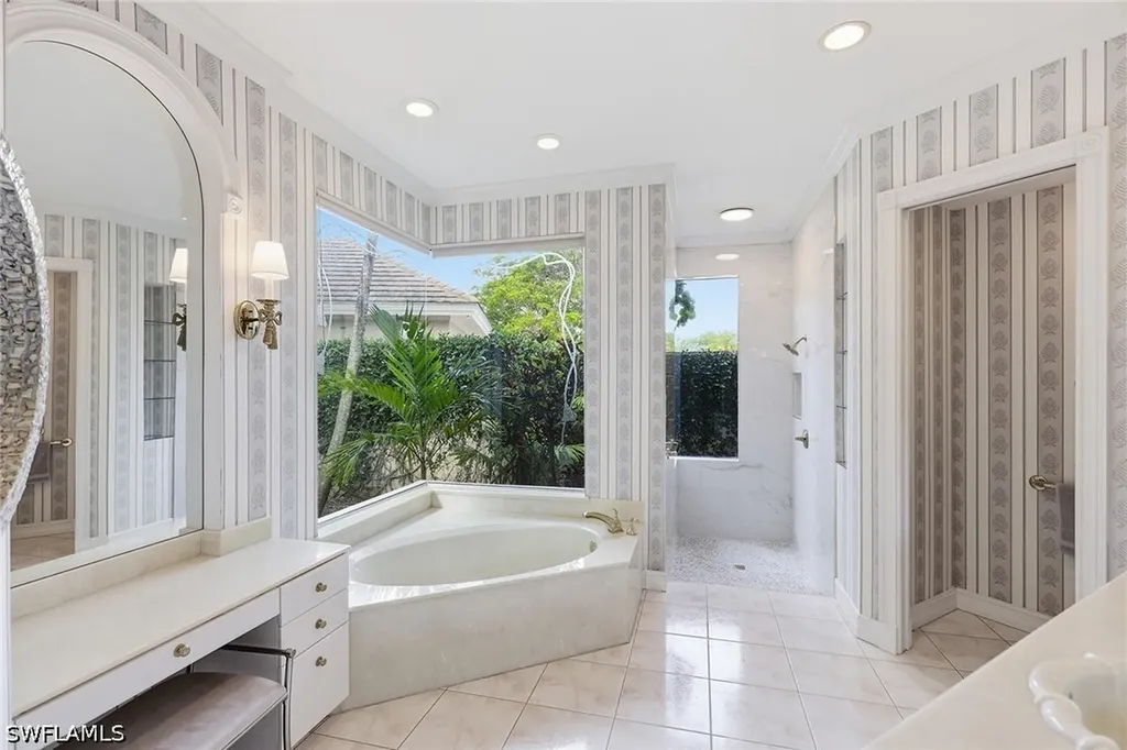 6656 Trail Boulevard Naples FL 34108