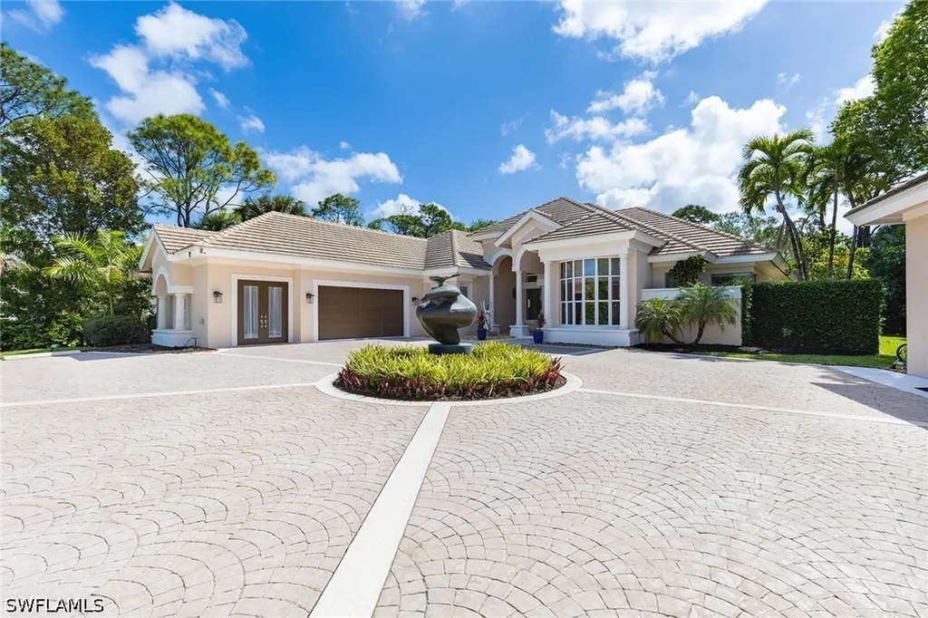 6656 Trail Boulevard Naples FL 34108