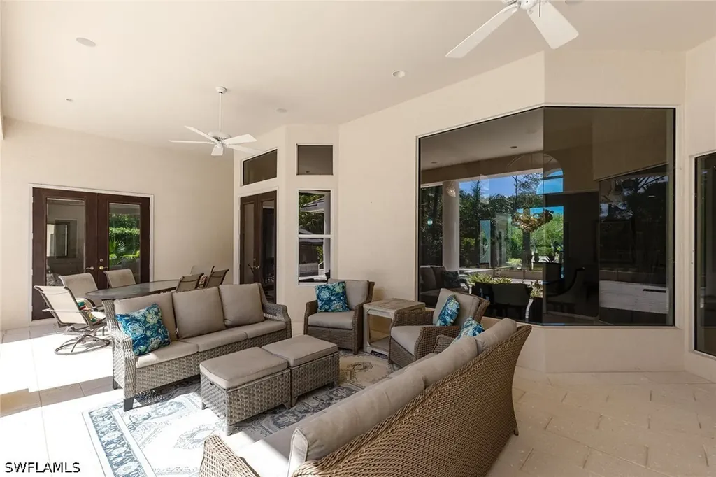 6656 Trail Boulevard Naples FL 34108