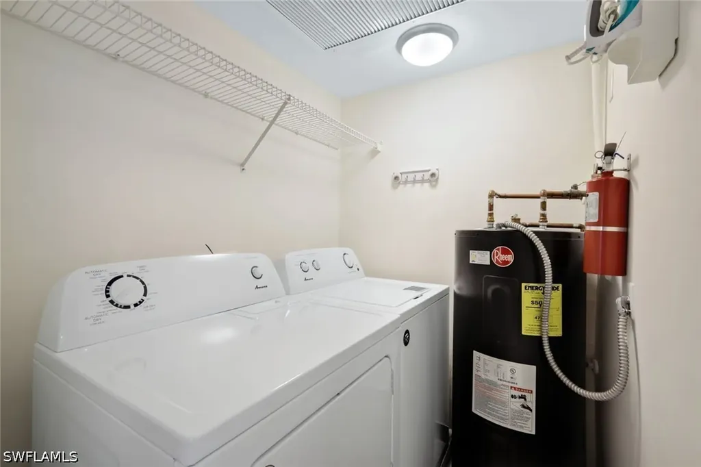 286 4th Street S Naples FL 34102