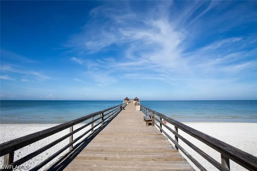 286 4th Street S Naples FL 34102